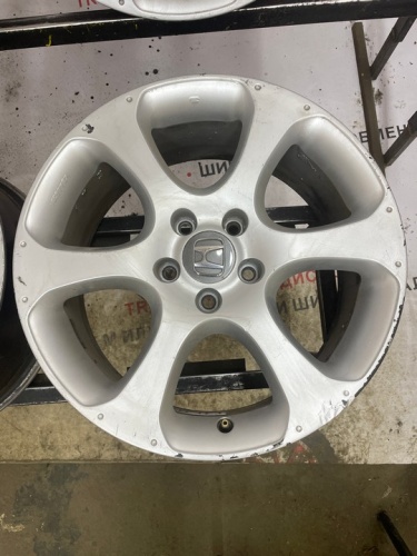 Литье Хонда R18 7.5J 5*114/3 ЕТ55 ЦО64.1