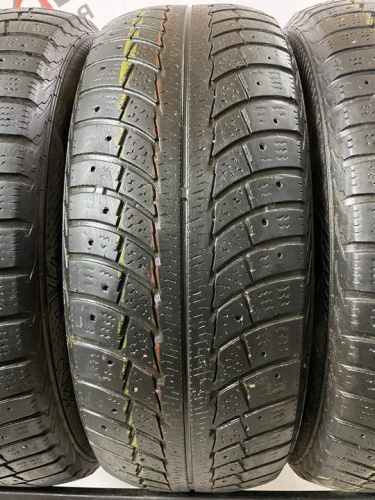 Gislaved Noth Fost 5 R17 235/65