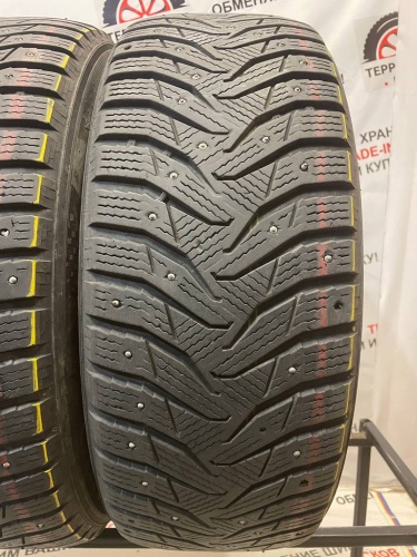 Kumho WinterCraft SUV ws31 R17	235/60