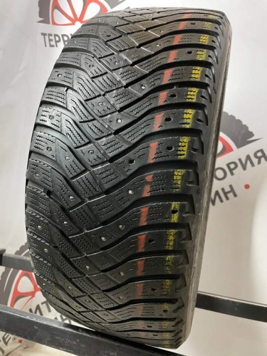 GoodYear Ultra Grip Arctic 2 R17 215/60