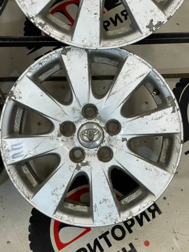 Диски литые Toyota R16 5*114,3 6,5J ET45 ЦО 60,1