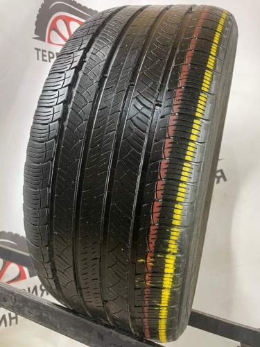 Michelin Latitude Tour HP R19 255/50