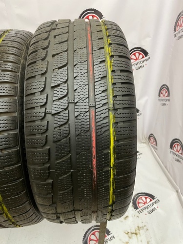 Kumho WinterCraft KW27 R18 245/45 100V