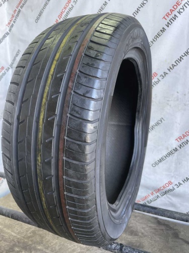 Yokohama BluEarth ES32 R17	215/50