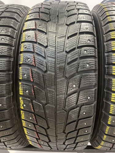 Michelin Latitude X-Ice North R17	235/60