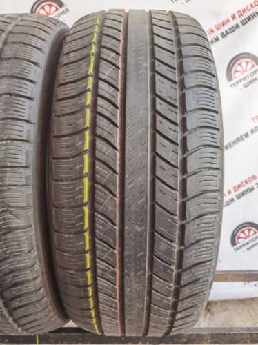 Michelin Latitude Tour HP R19 235/55