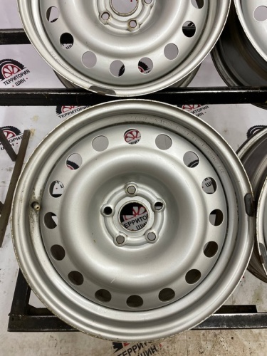 штампы Toyota 5*114.3 R17 7j ET39 цо 60.1 R17