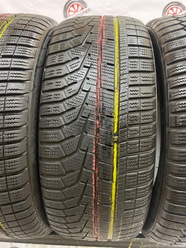 Hankook winter i*cept evo 2 R17 205/45 88V