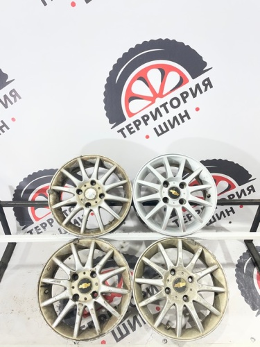 Диски литые R15 4x114.3 56,6 et44