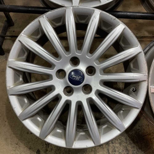 Литые диски FORD R17 5*108