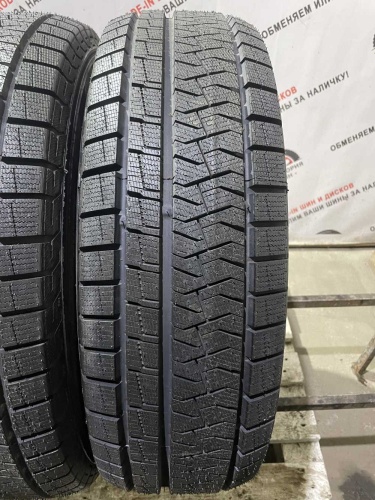 Formula Ice FR R17 225/65