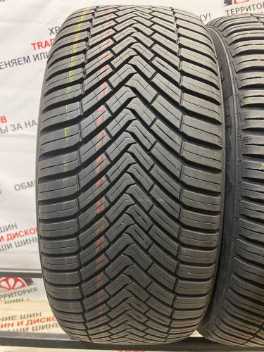 Continental AllSeasonContact R17 225/45
