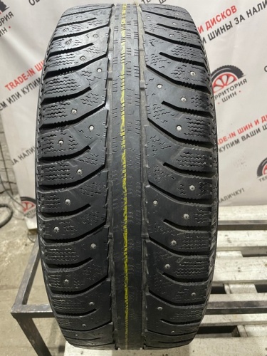 Bridgestone Ice Cruiser 7000 R16 205/60