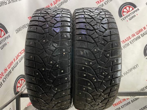 Bridgestone Spike-02 SUV R17 235/60.