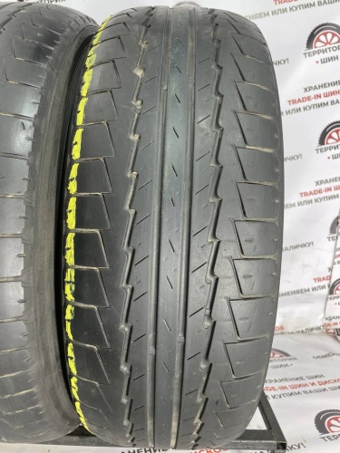 Kumho Road Venture ST  R17 235/65