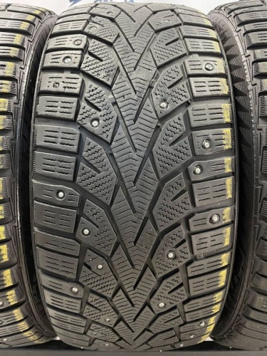 Gislaved NordFrost 100 R17 225/45 94Т