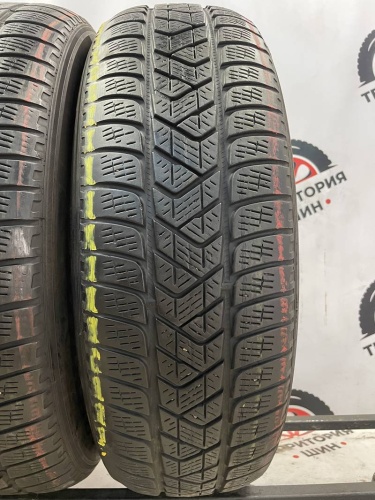 Pirelli Scorpion Winter R17	215/65