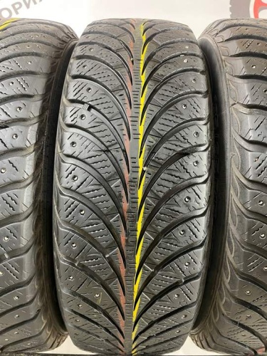 Sava Eskimo Stud R15 185/65