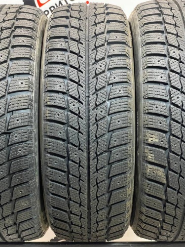 Zeta Antarctica ICE R16 215/65