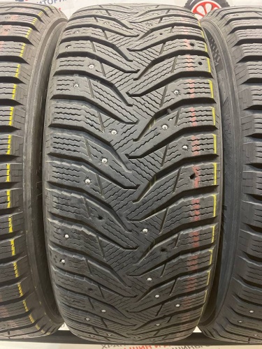 Kumho WinterCraft SUV ws31 R17	235/60