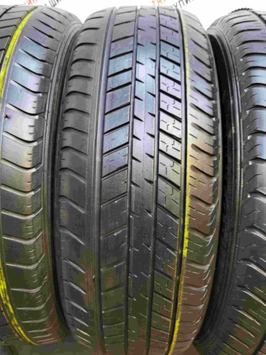Dunlop Grandtrek ST30 R18 225/60