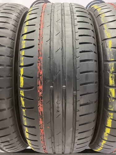 Nokian Nordman SZ R 17	215/55