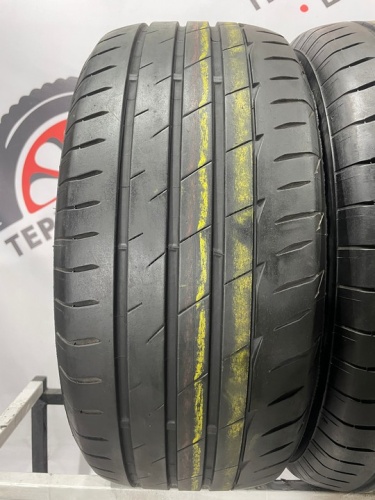 Bridgestone Potenza Adrenalin RE004 R17 215/45