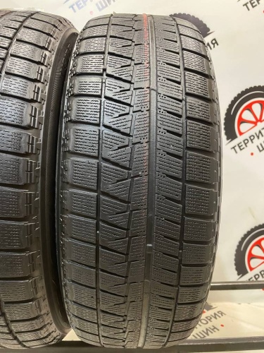 Bridgestone RevoGZ 215/60/17