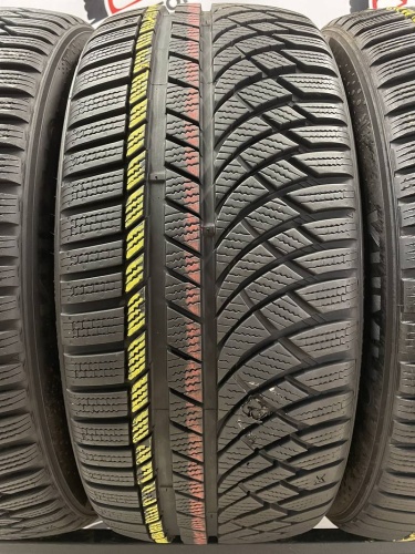 Kumho WinterCraft KW27 R18 245/45 100V