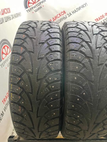 Hankook Winter I'Pike R17 215/65
