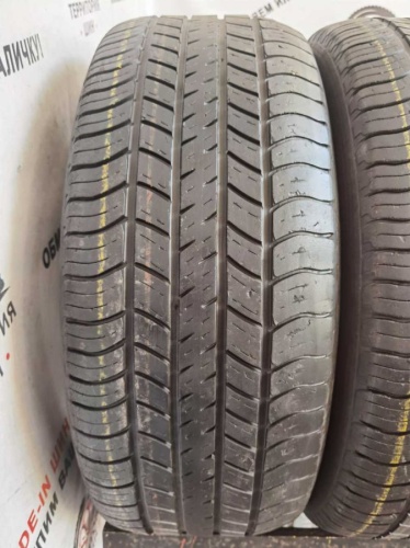 Michelin Latitude Tour HP R19 235/55
