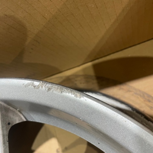 Литые диски Suzuki R16 5x114.3 et50 DIA60.1