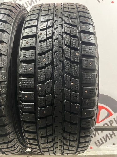 Dunlop SP Winter ice 01 R17 235/55 99T