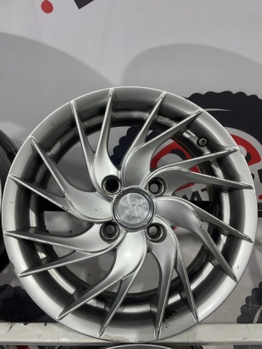 Диски литые R14 4х100 ET45 67,1