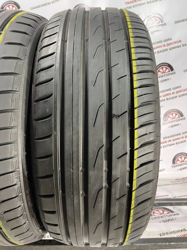 Toyo Proxes CF2 SUV 235/45 R19