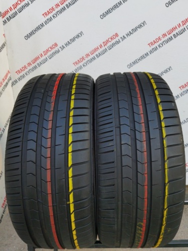 Vredestein Ultrac Satin R18	225/40