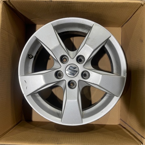 Литые диски Suzuki R16 5x114.3 et50 DIA60.1