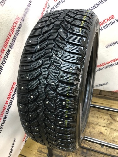 Bridgestone Blizzak spike-01 R17	215/55