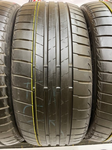 Bridgestone Turanza T005 R19 225/40 93W