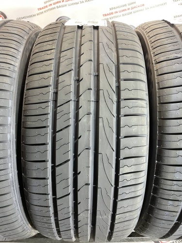 Zeta Impero R19	255/45 235/50