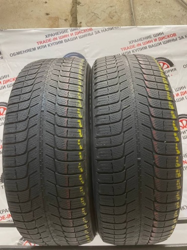 Michelin X-Ice XI3 R17	215/60