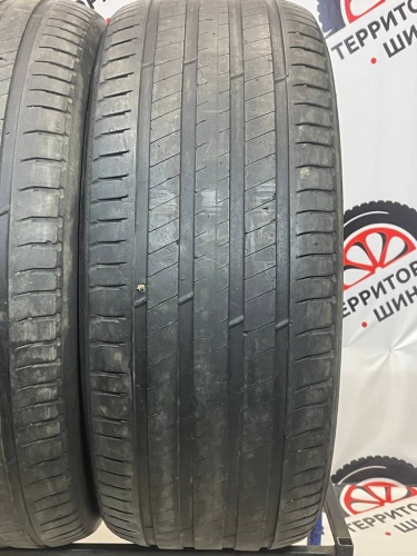 Michelin Latitude Sport 3 R20 255/50
