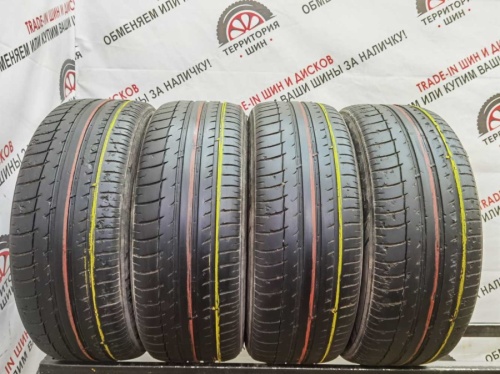 Triangle Sportex TSH 11 215/55 94W R17