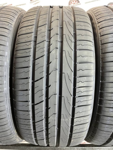 Zeta Impero R21	265/45