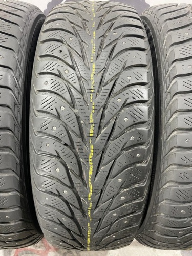 Yokohama Ice Guard Stud IG35 R17 235/65