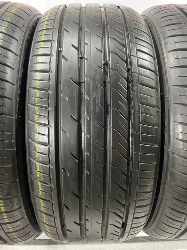 Davanti DX640 R17 215/45