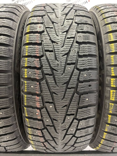 Nokian Tyres Hakkapeliitta 7  R17 235/60