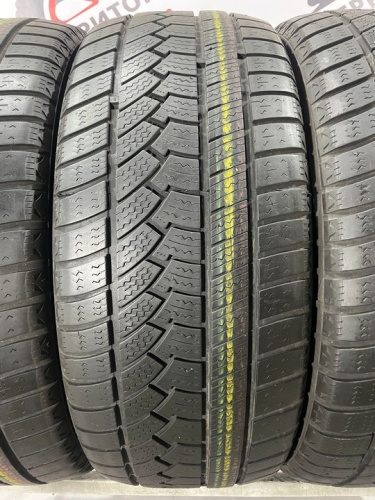 Sunfull SF-982 R20 255/50