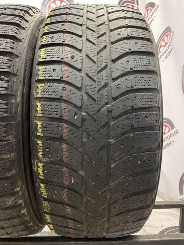 Bridgestone ice cruiser 5000 R17 235/55 99T