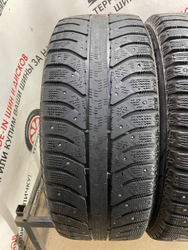 Bridgestone ice cruiser 7000 R16 205/55